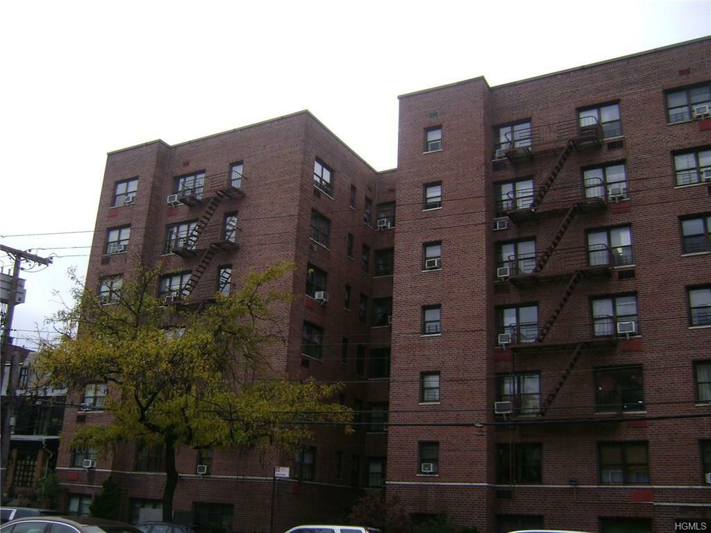 Property Photo:  3119 Bailey Avenue 6-K  NY 10463 