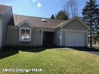 Property Photo: 127 Duck Hollow Circle Circle PA 18360