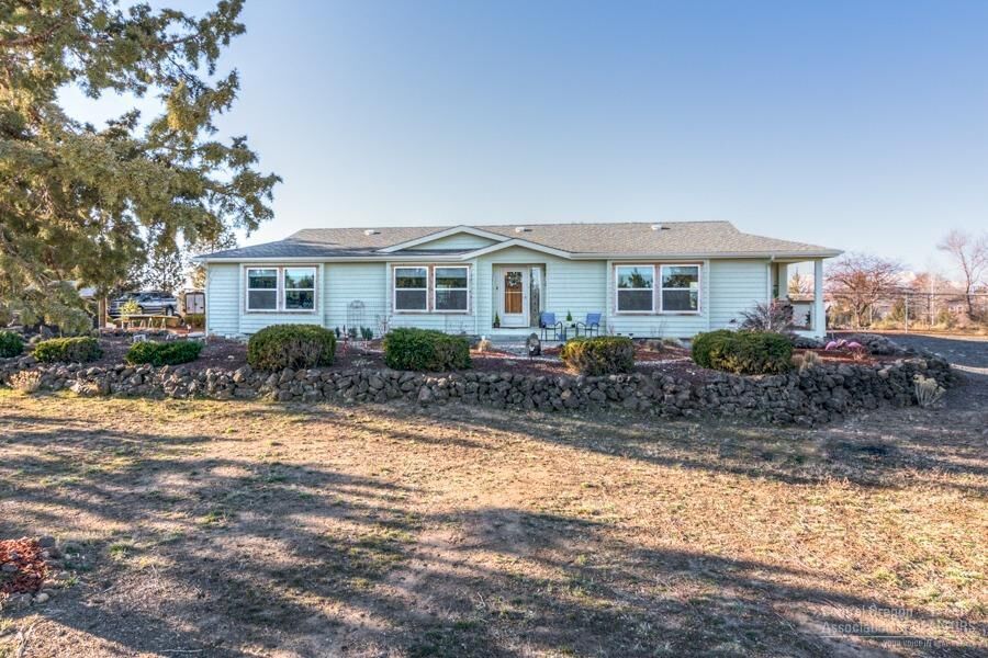 Property Photo:  14734 SW Peninsula Drive  OR 97760 