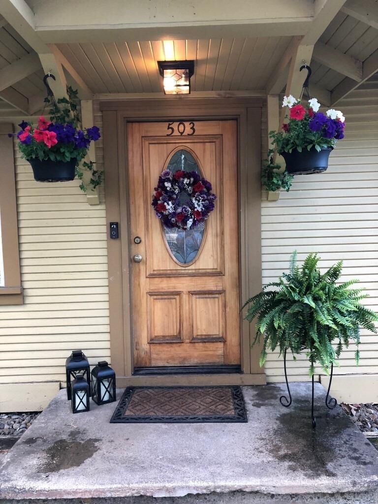 Property Photo: 503 Mae Street OR 97504