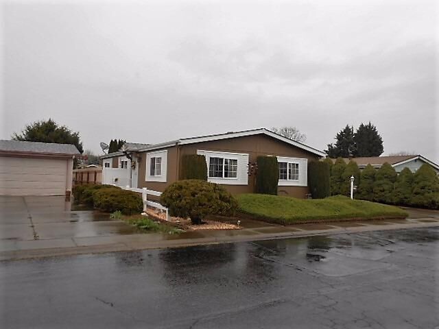 555 Freeman Road 156  Central Point OR 97502 photo