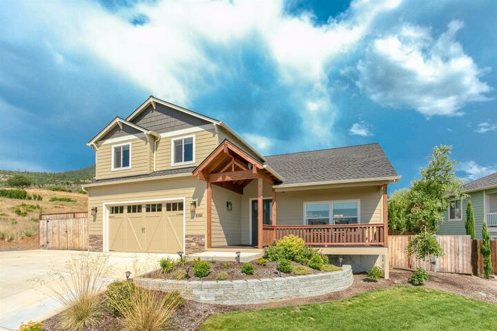 4888 Bordeaux Avenue  Medford OR 97504 photo