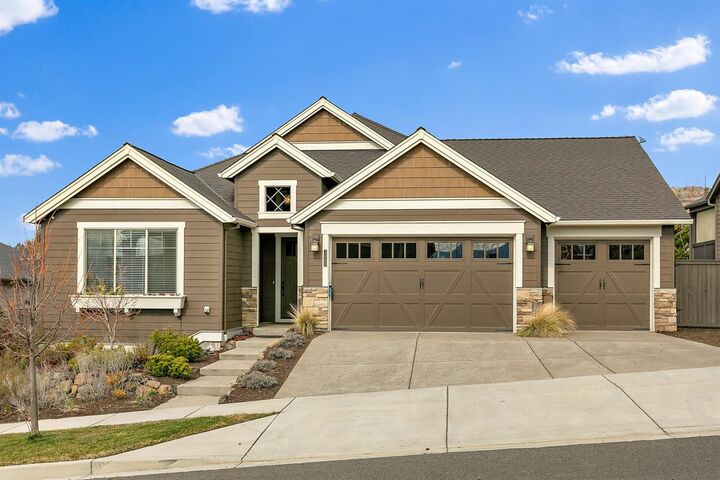 3625 Camina Drive  Medford OR 97504 photo