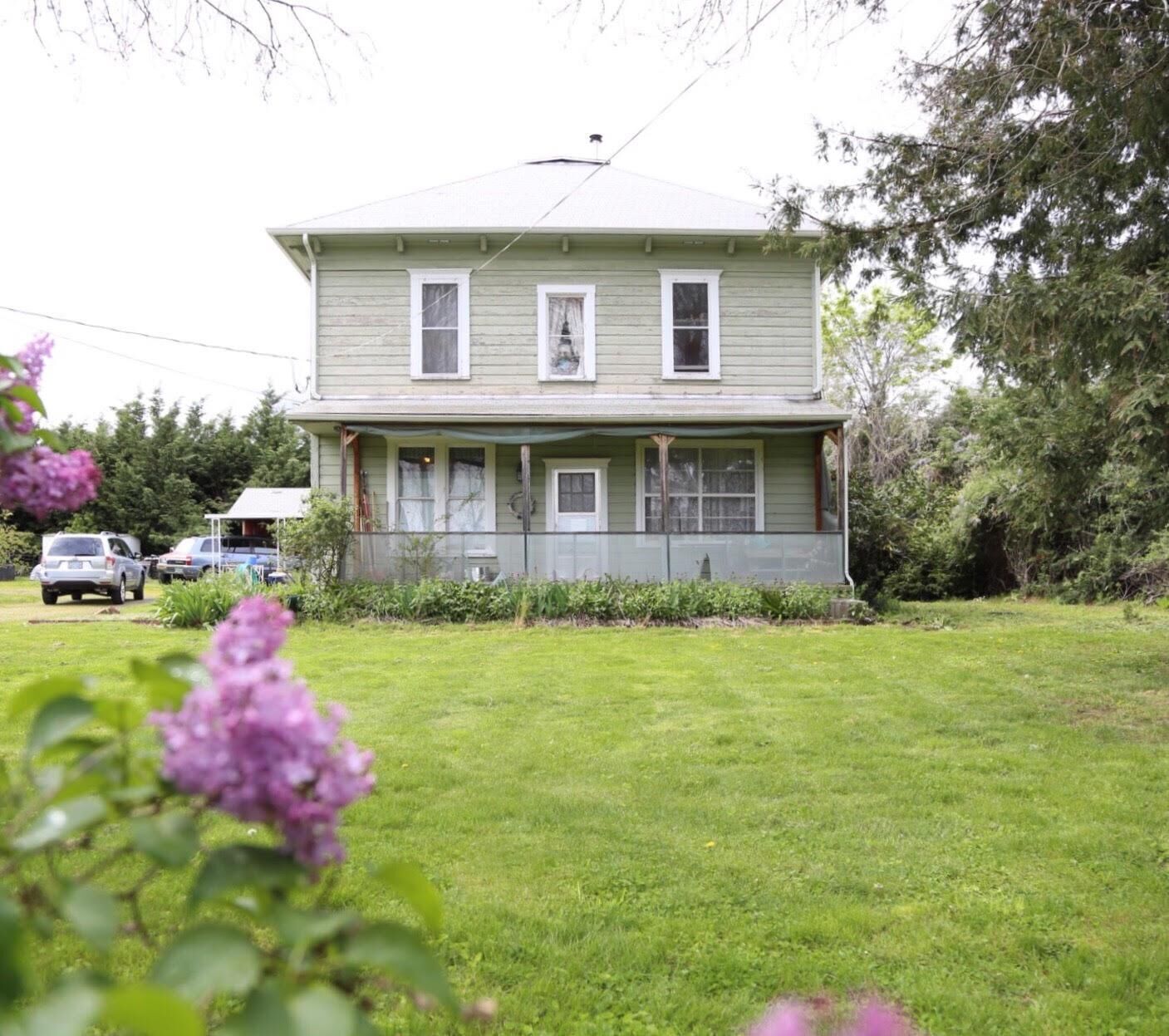 Property Photo: 6928 Wagner Creek Road OR 97540