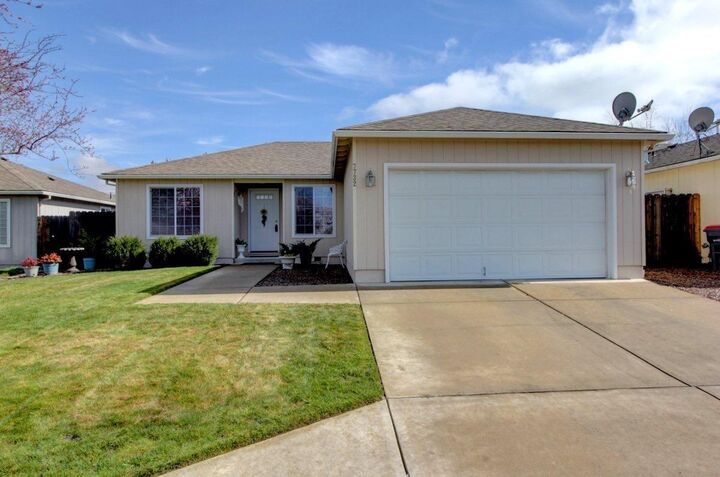 7732 Garden Grove Court  White City OR 97503 photo