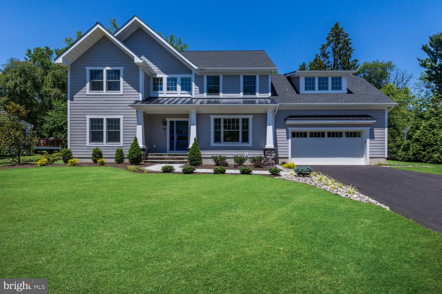 Property Photo:  52 Knoll Drive  NJ 08540 