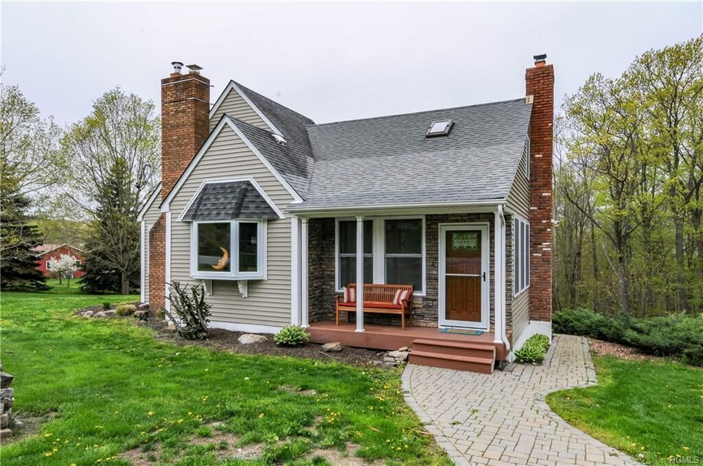 Property Photo:  16 Gadiri Drive  NY 10930 