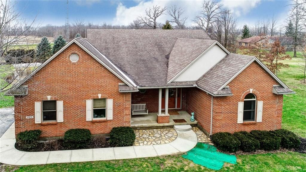 Property Photo:  4970 Timberlawn Court  OH 45331 