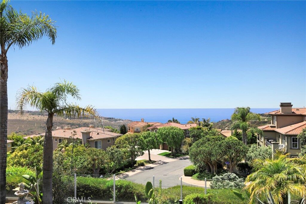 Property Photo: 36 Coral Reef CA 92657