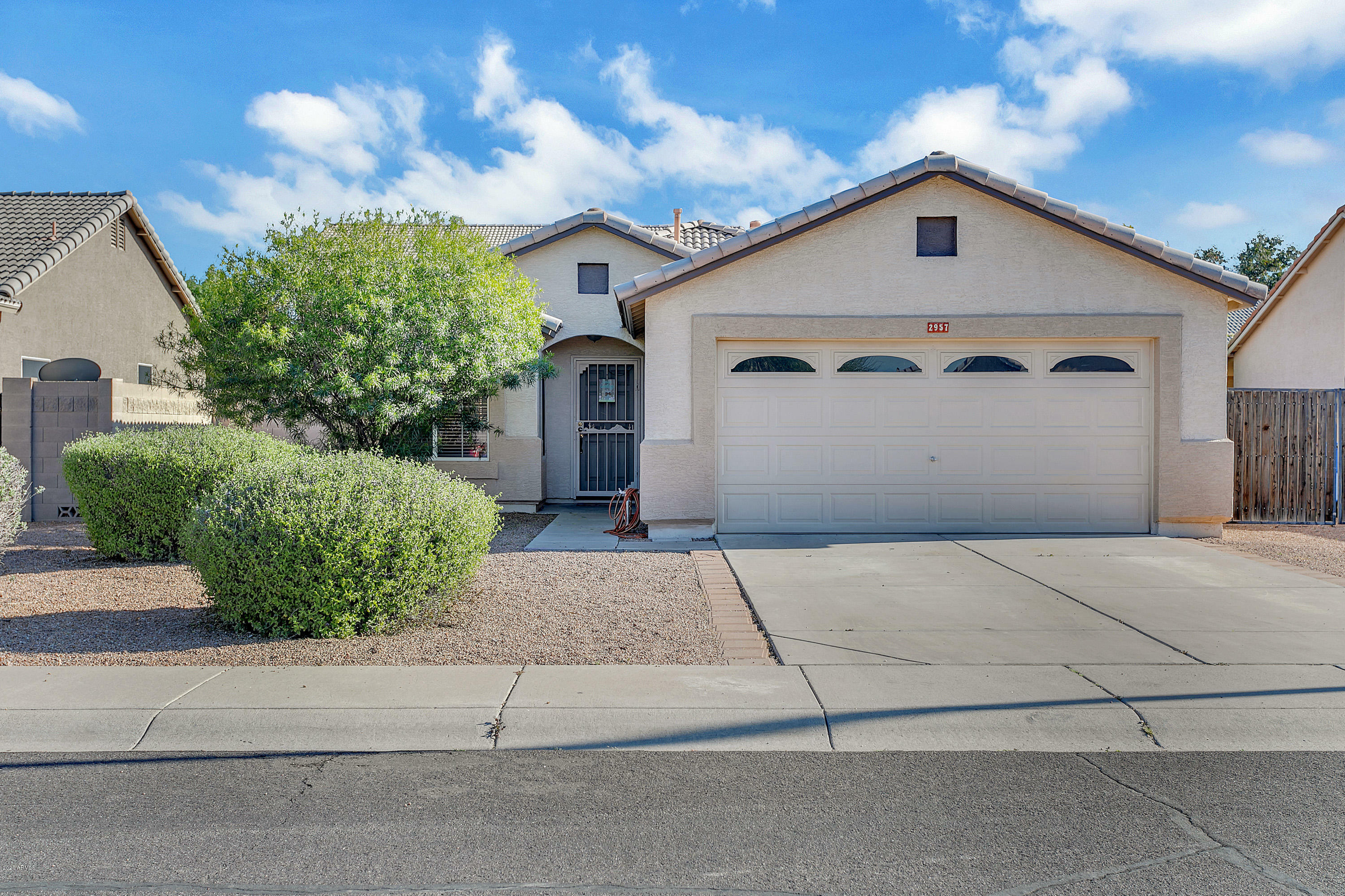 Property Photo:  2957 E Michelle Way  AZ 85234 