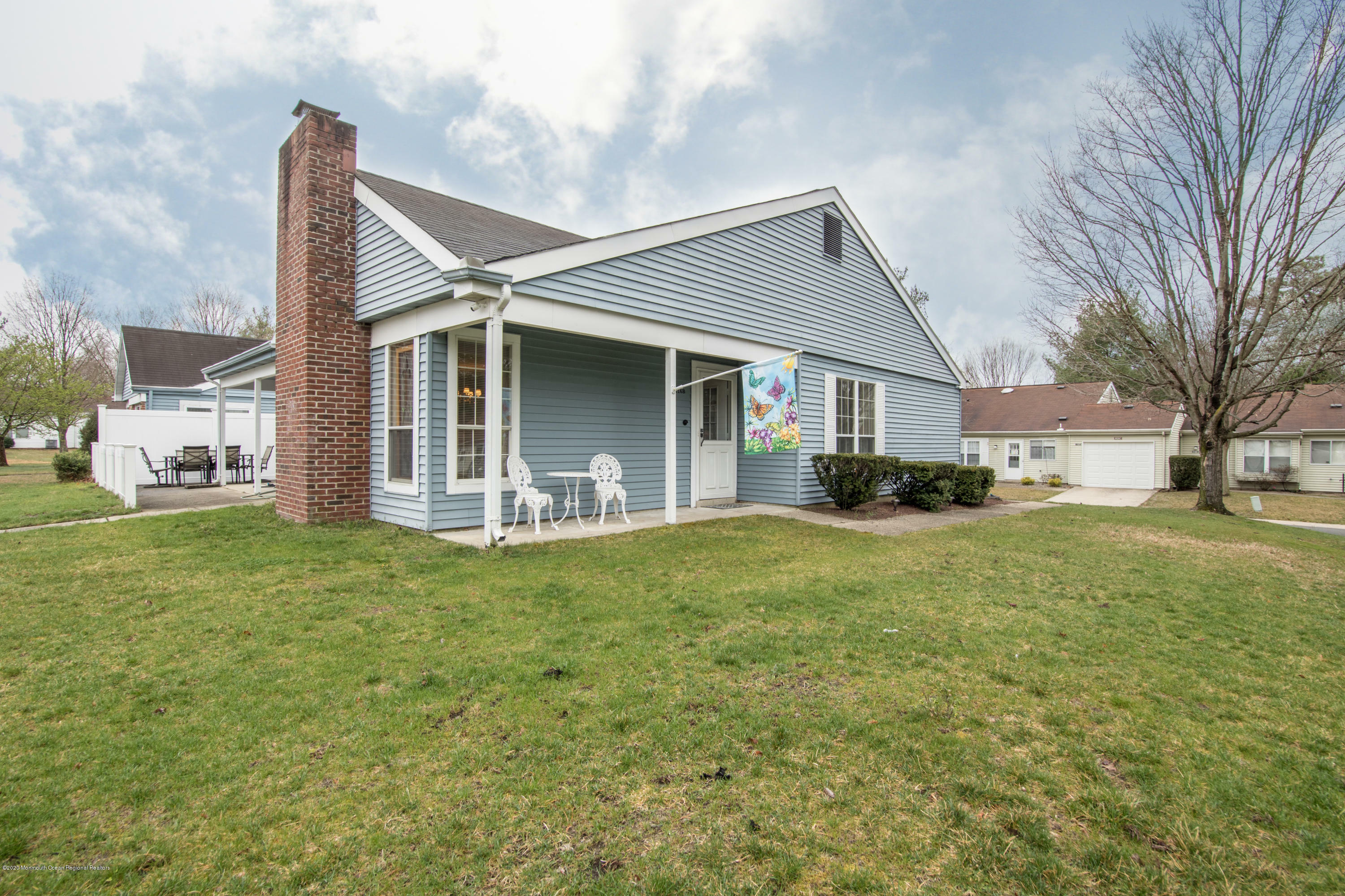 Property Photo:  816 Liverpool Circle B  NJ 08759 