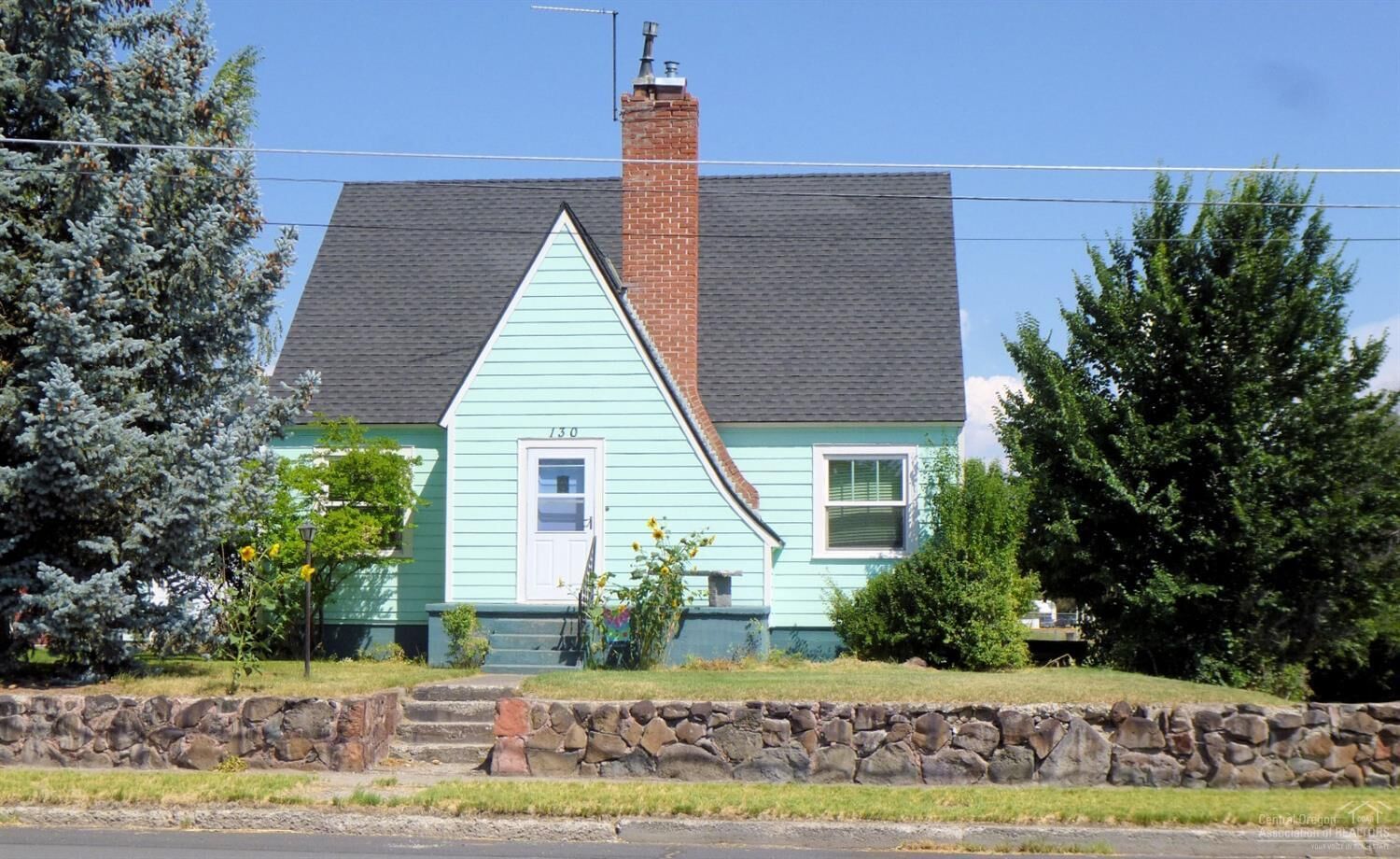 Property Photo:  130 S Main Street  OR 97754 