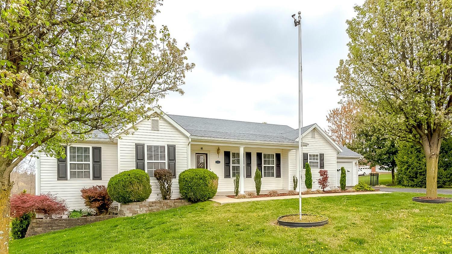 Property Photo:  1108 Tamworth Lane  KY 40601 