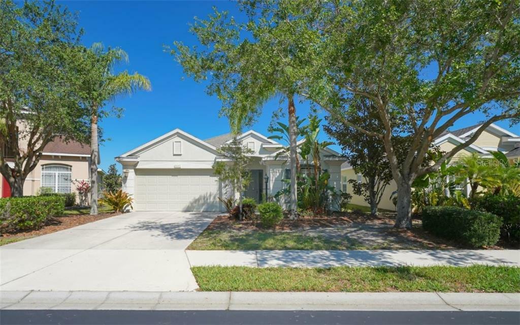 Property Photo: 8143 Indigo Ridge Terrace FL 34201