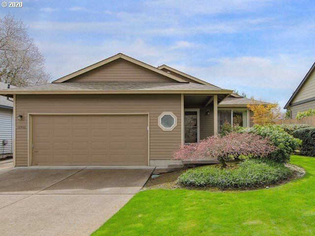 Property Photo:  12436 SW Winter Lake Dr  OR 97223 
