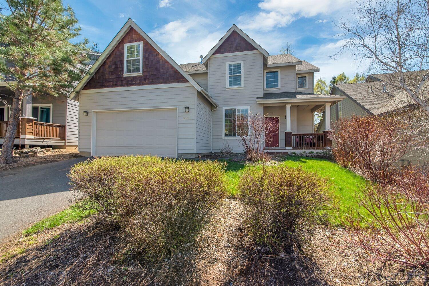 Property Photo: 19505 Meadowbrook Drive OR 97702
