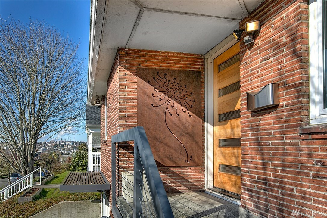 Property Photo:  2360 20th Ave S  WA 98144 