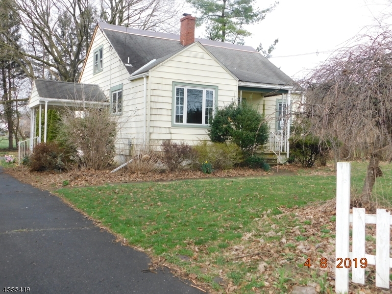 Property Photo:  1821 Springtown Rd  NJ 08865 