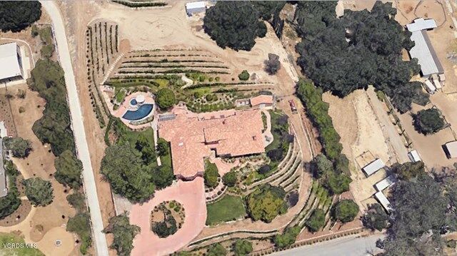 28025 Balkins Drive  Agoura Hills CA 91301 photo