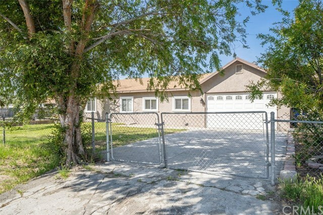 Property Photo:  15892 Ceres Avenue  CA 92335 