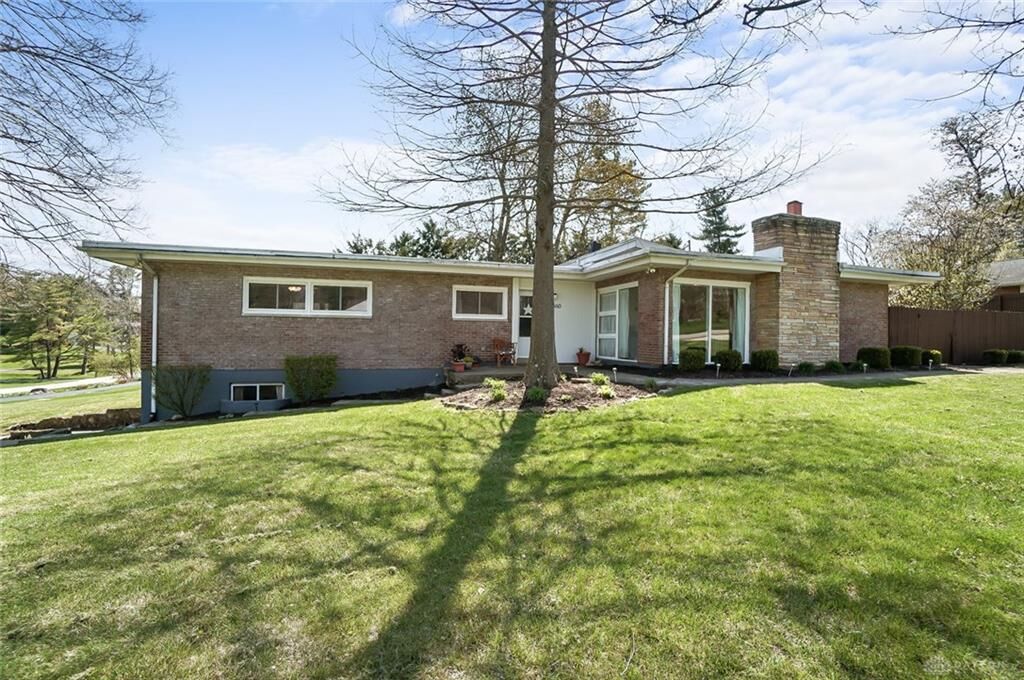 Property Photo:  360 Silvercrest Terrace  OH 45440