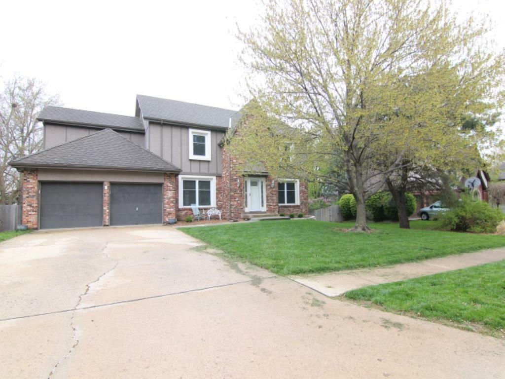 8520 Richards Road  Lenexa KS 66215 photo