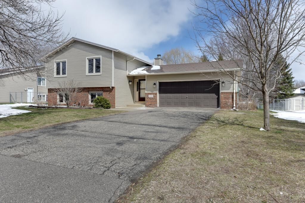 Property Photo: 16290 Fernando Way W MN 55068