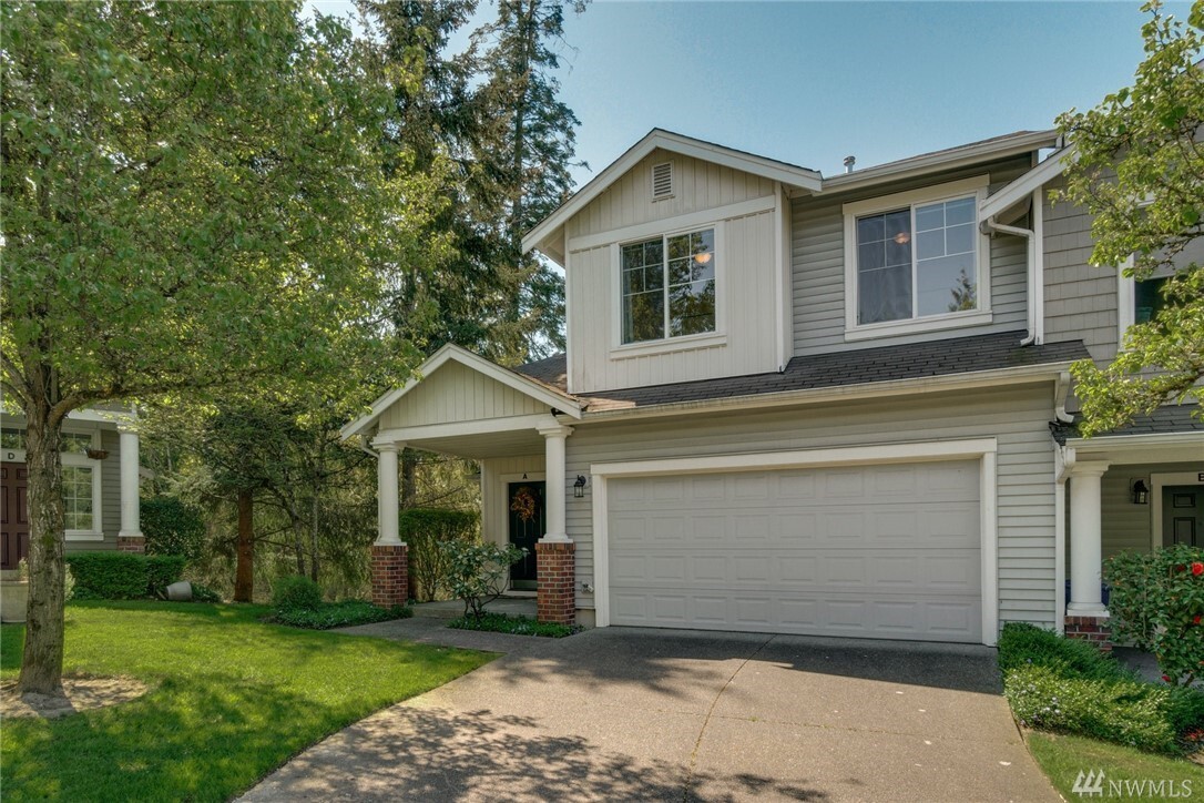 Property Photo: 5019 Lake Place S A WA 98055