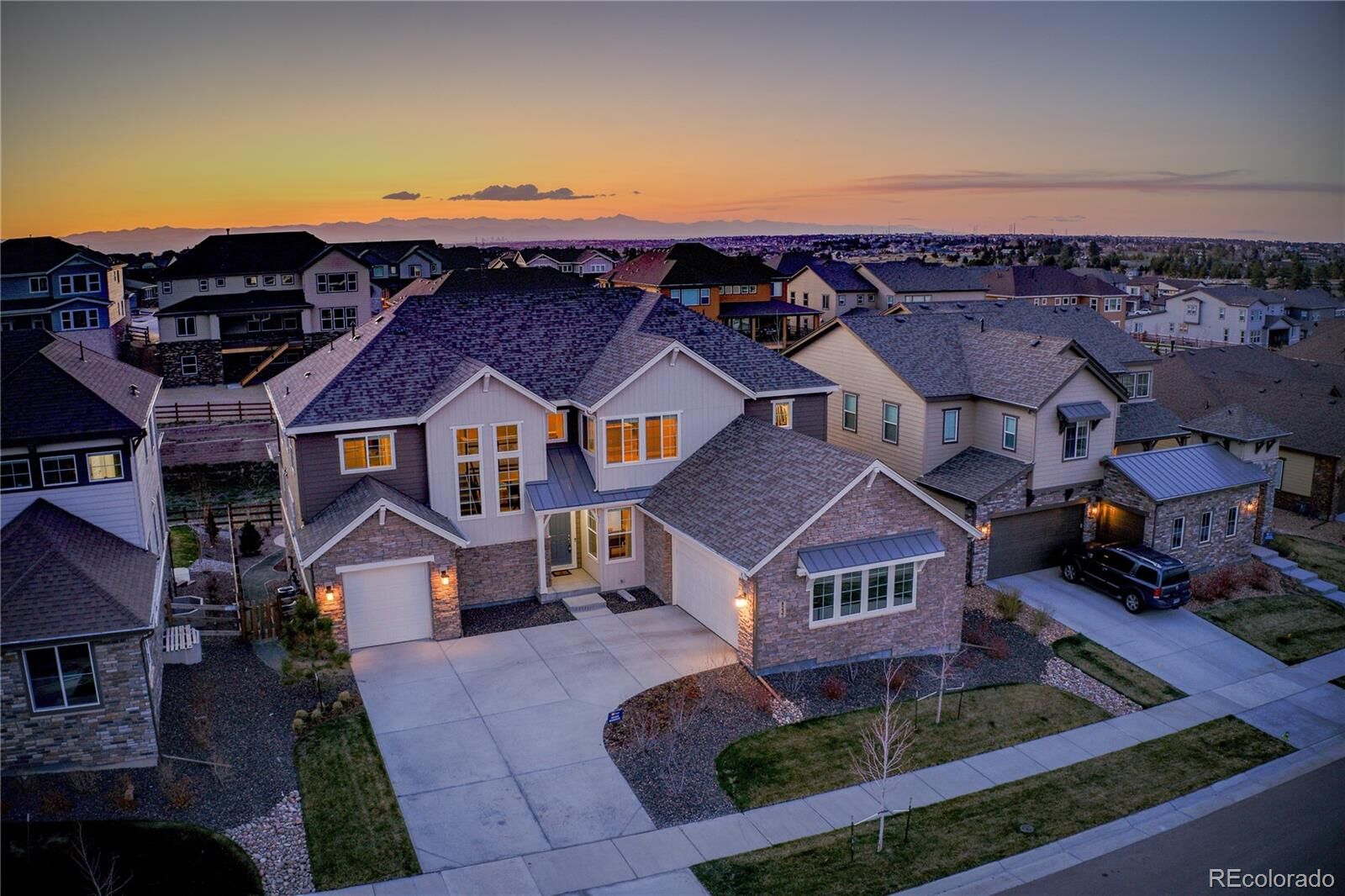 Property Photo:  8237 S Little River Way  CO 80016 