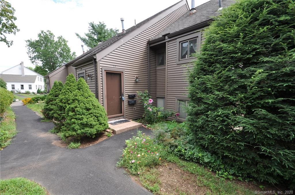 Property Photo:  21 Hollister Way North 21  CT 06033 
