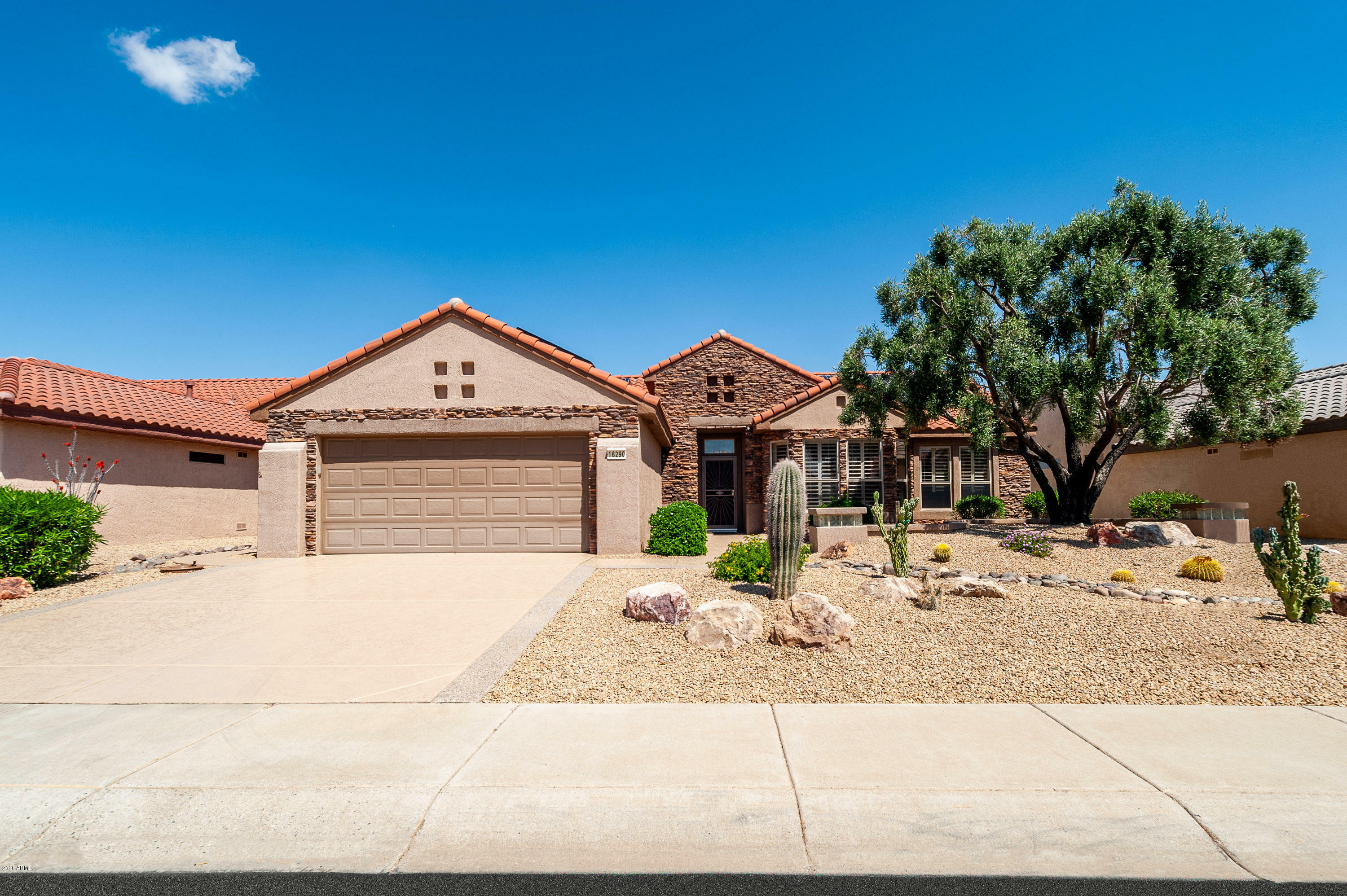 Property Photo:  16290 W Boulder Drive  AZ 85374 