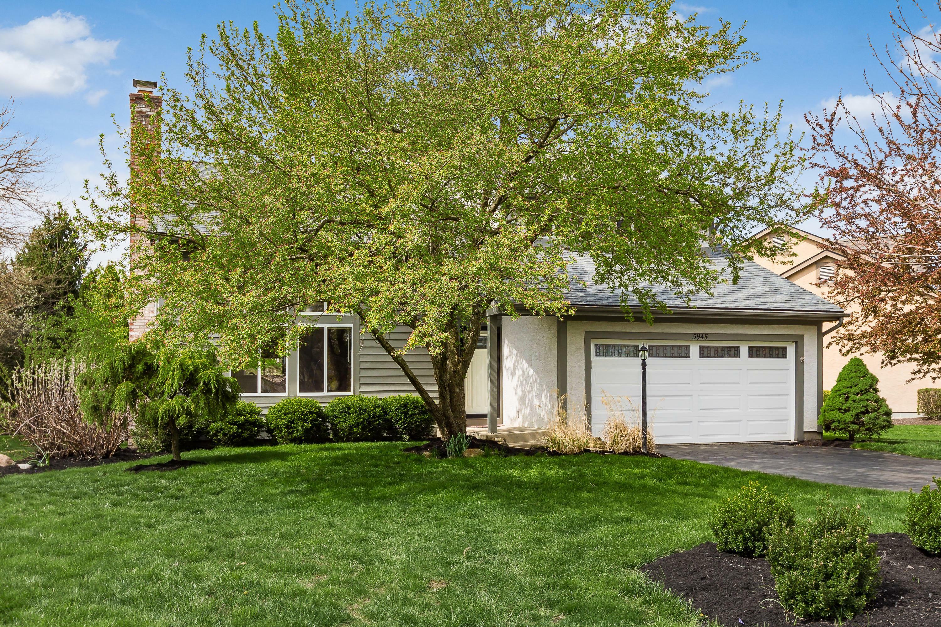 Property Photo: 5945 Muncie Court OH 43017