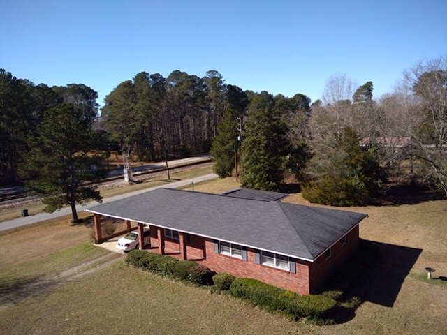 Property Photo:  100 Spruce Street  GA 30669 