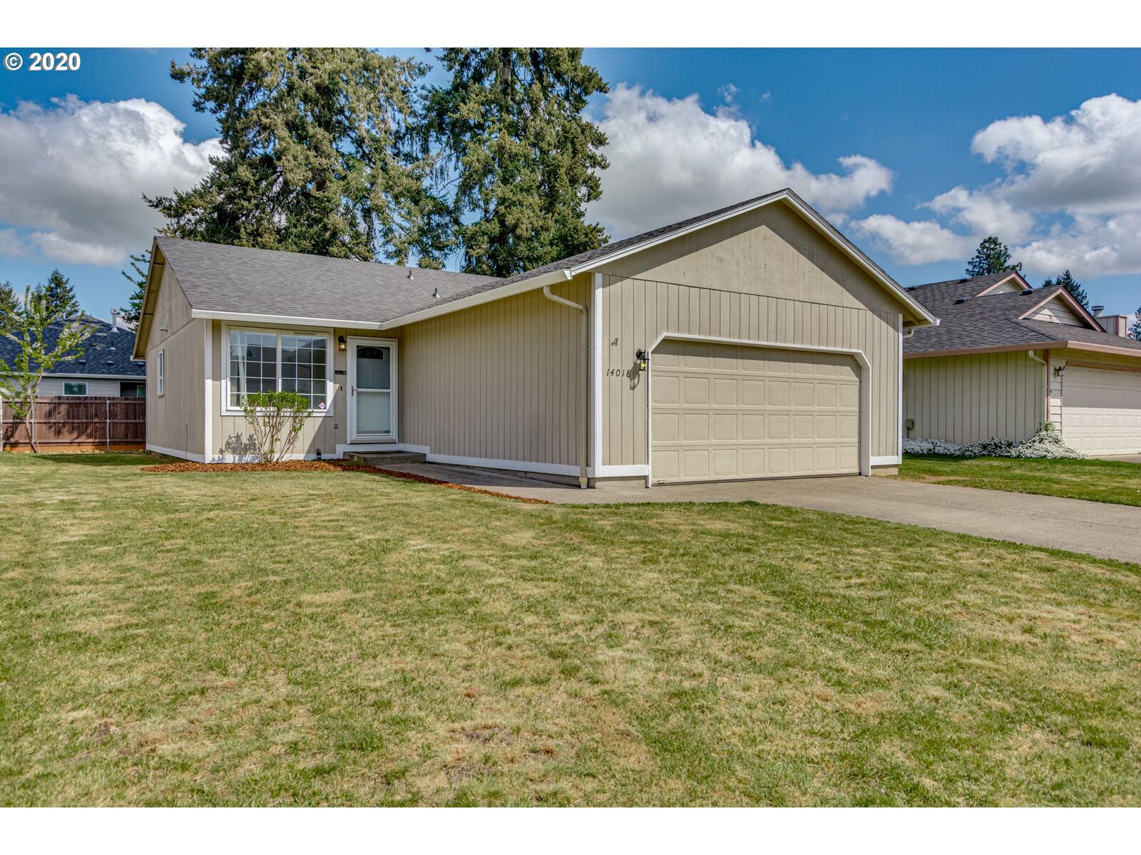 Property Photo: 14018 NE 91st St WA 98682