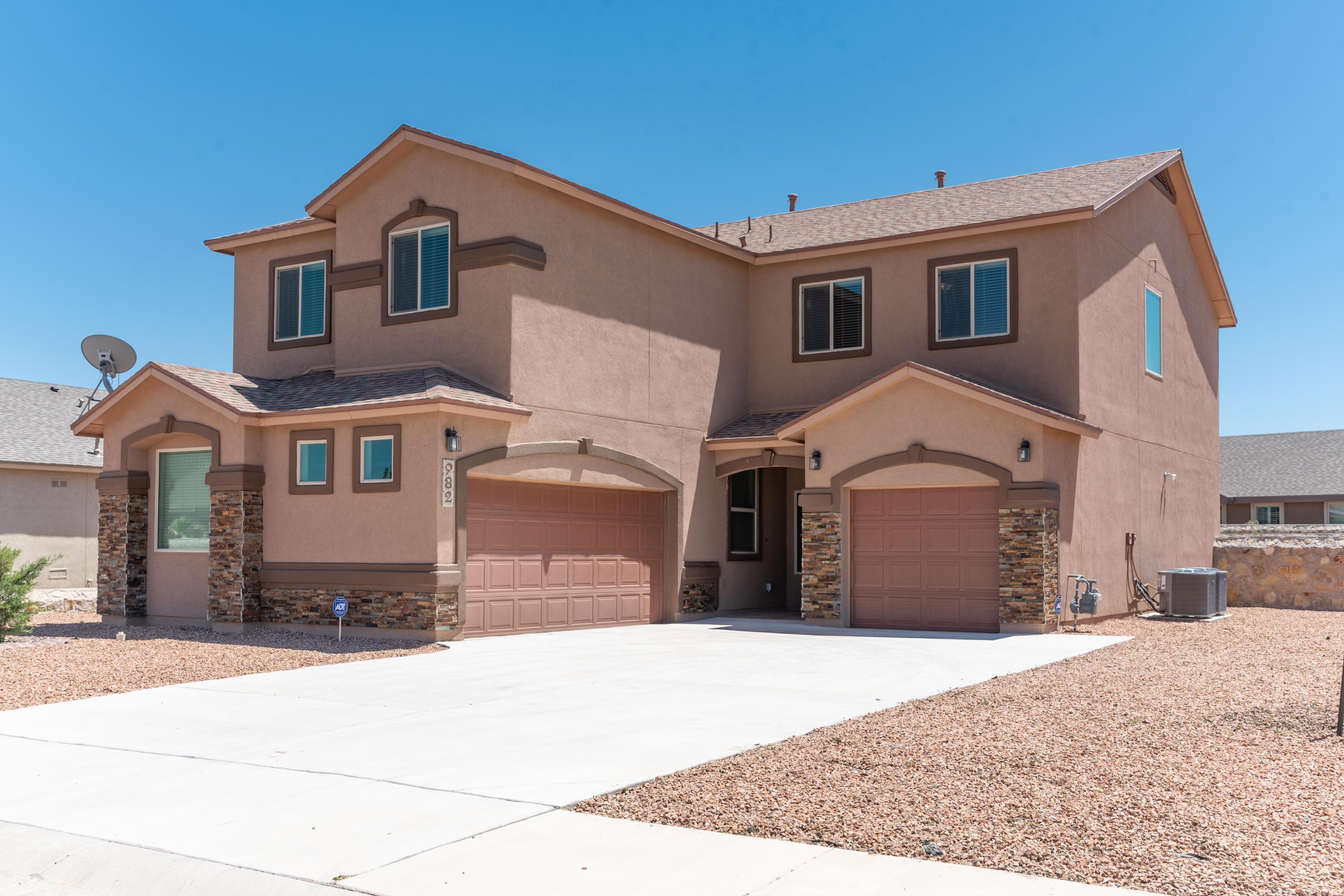 Property Photo: 982 Tramonto Vista Court TX 79932