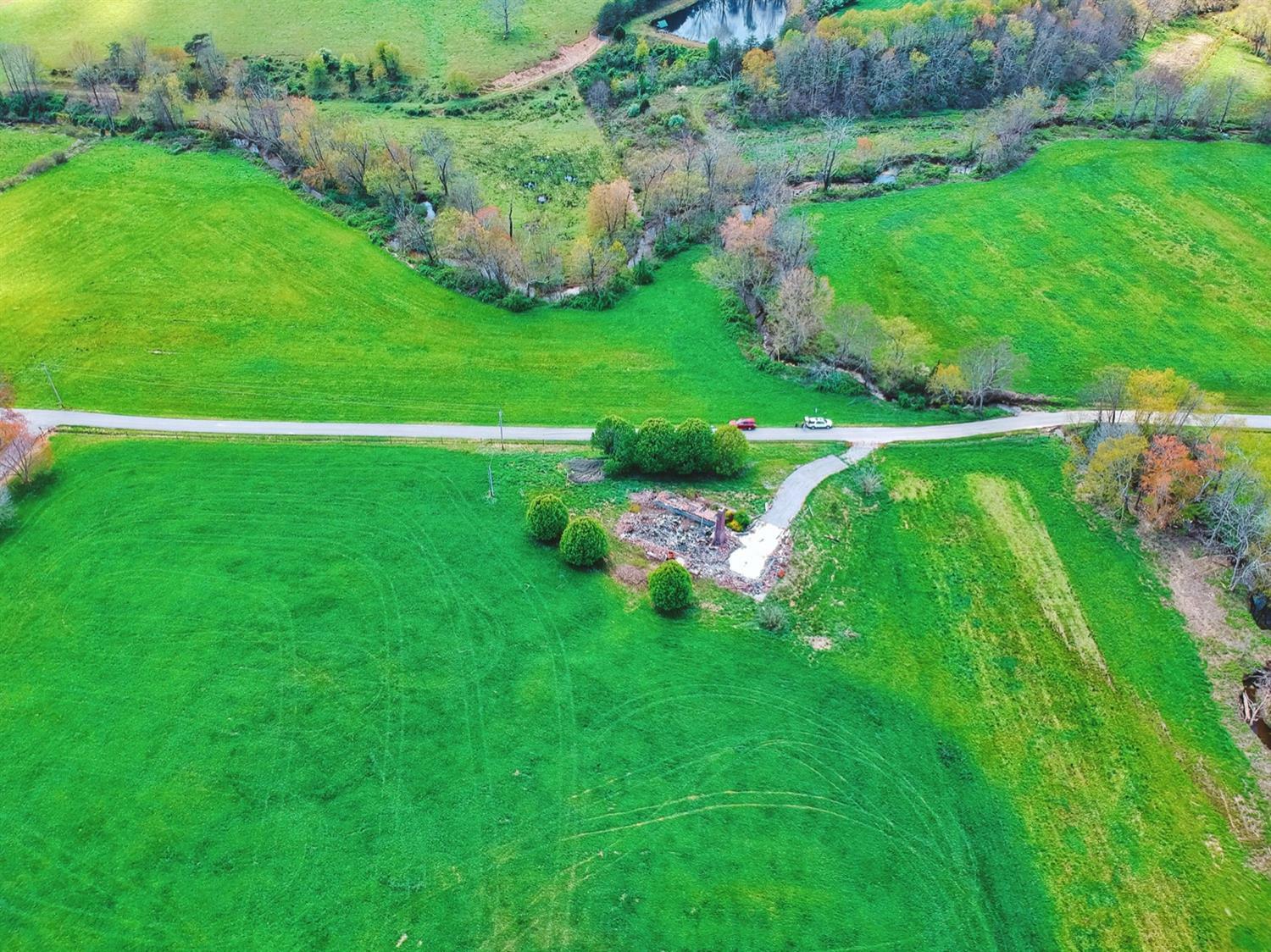 Property Photo:  1 Murray Cemetery Rd  KY 40729 