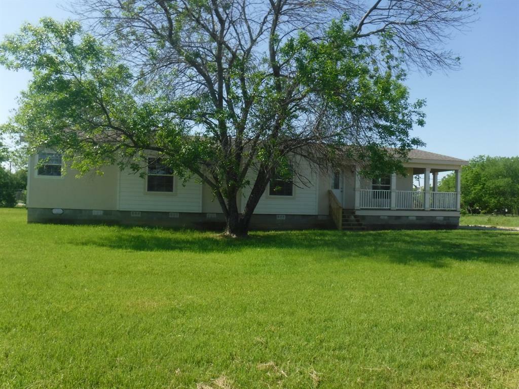 Property Photo:  303 14th Street  TX 76067 