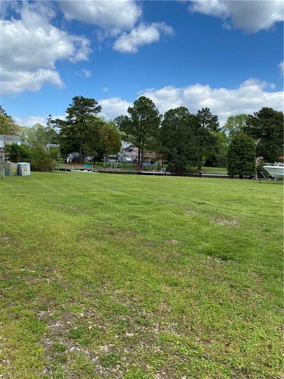 Property Photo: 106 Discovery Lane VA 23185