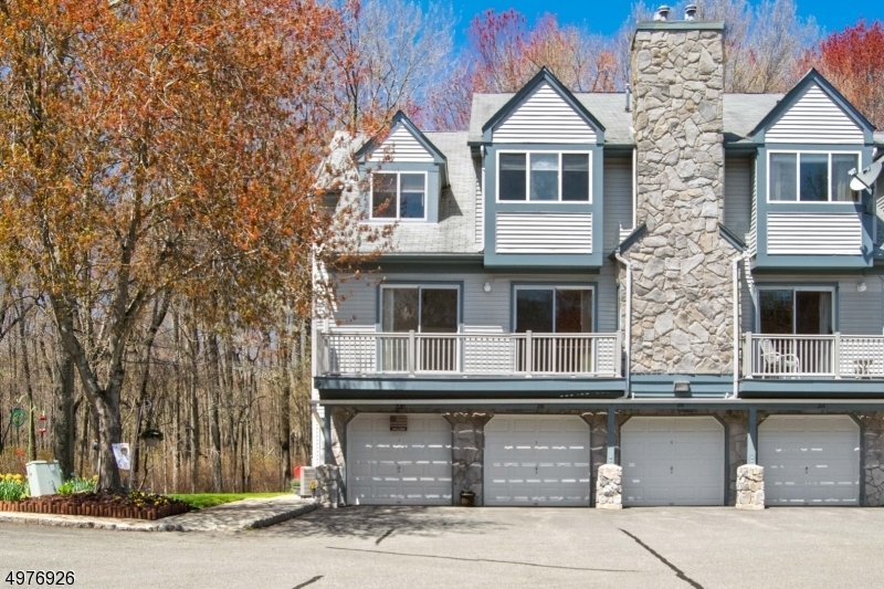 Property Photo:  218 Woods Edge Drive  NJ 07876 