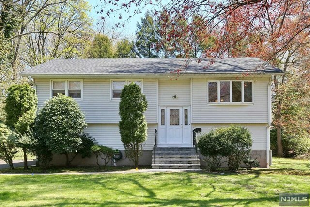 Property Photo:  27 4th Street  NJ 07624 