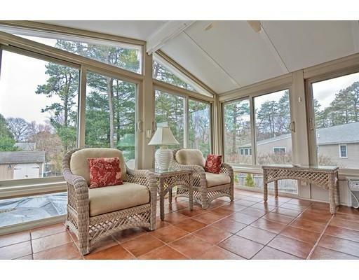 Property Photo: 7 Massasoit Cir MA 02032