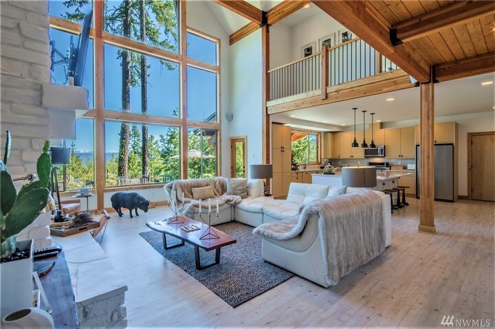 Property Photo: 400 Trailside Drive WA 98922