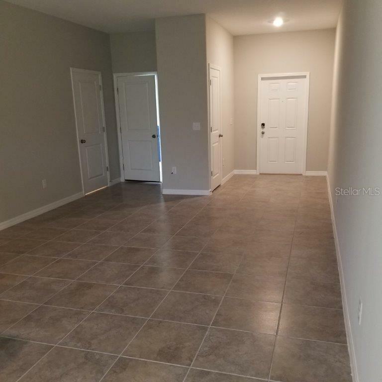 Property Photo:  9730 Mulberry Marsh Lane  FL 33573 