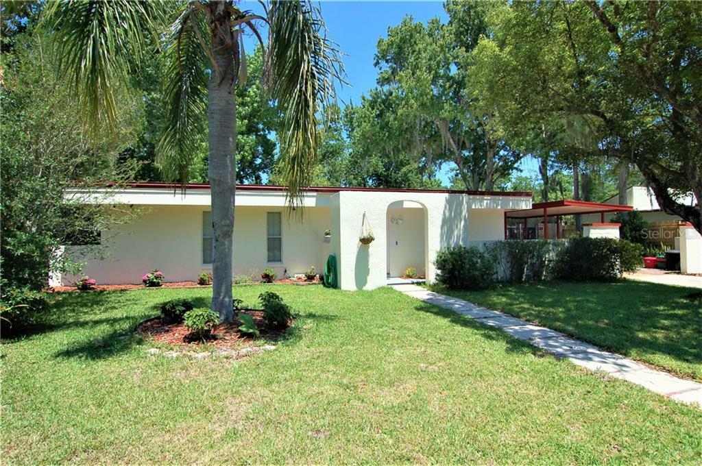Property Photo: 22 Gumtree Court FL 32708