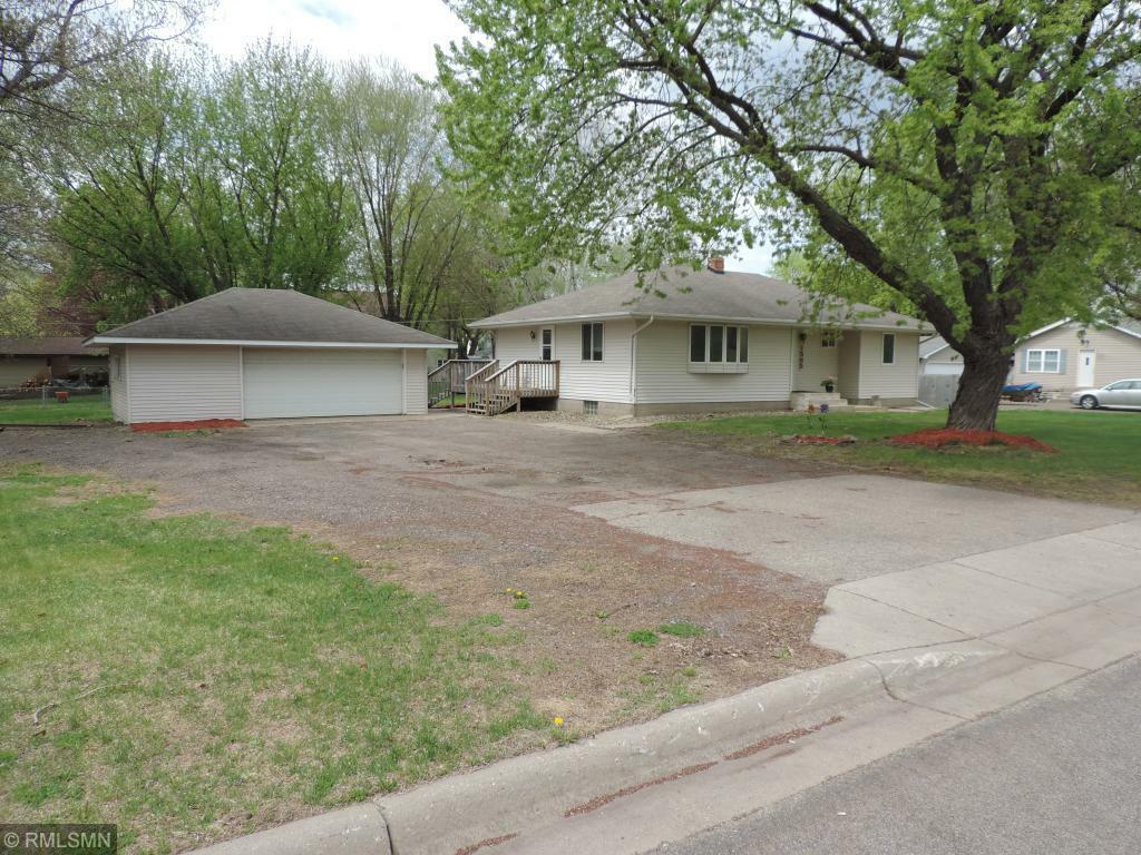 Property Photo: 1565 4th Avenue MN 55055