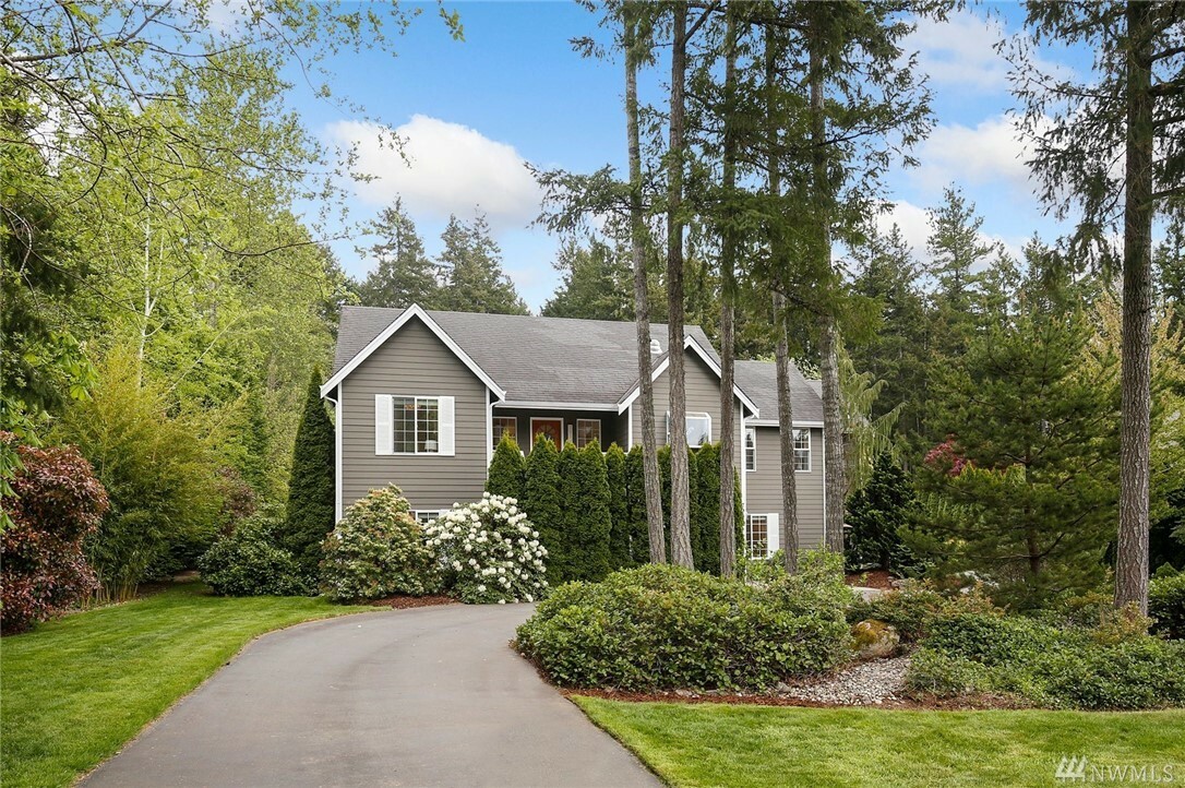 Property Photo: 7936 Crystal Manor Lane NW WA 98383