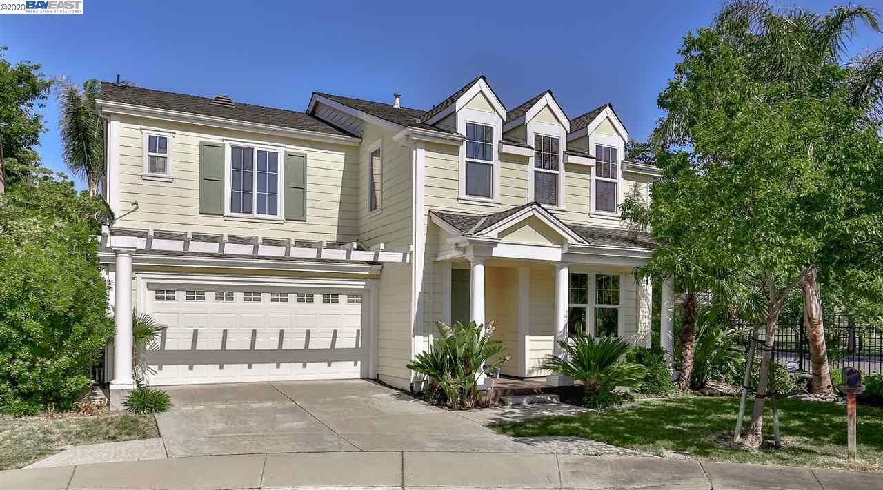 Property Photo:  621 Kirkstone Ct  CA 94582 