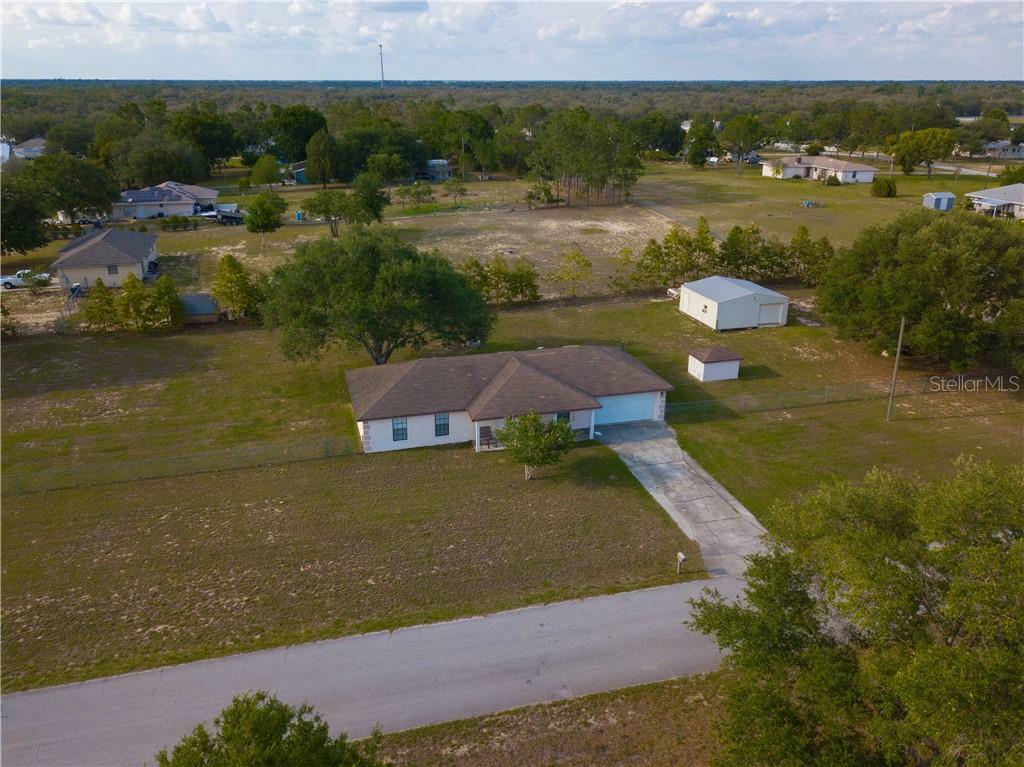 Property Photo:  335 Oak Street  FL 33844 