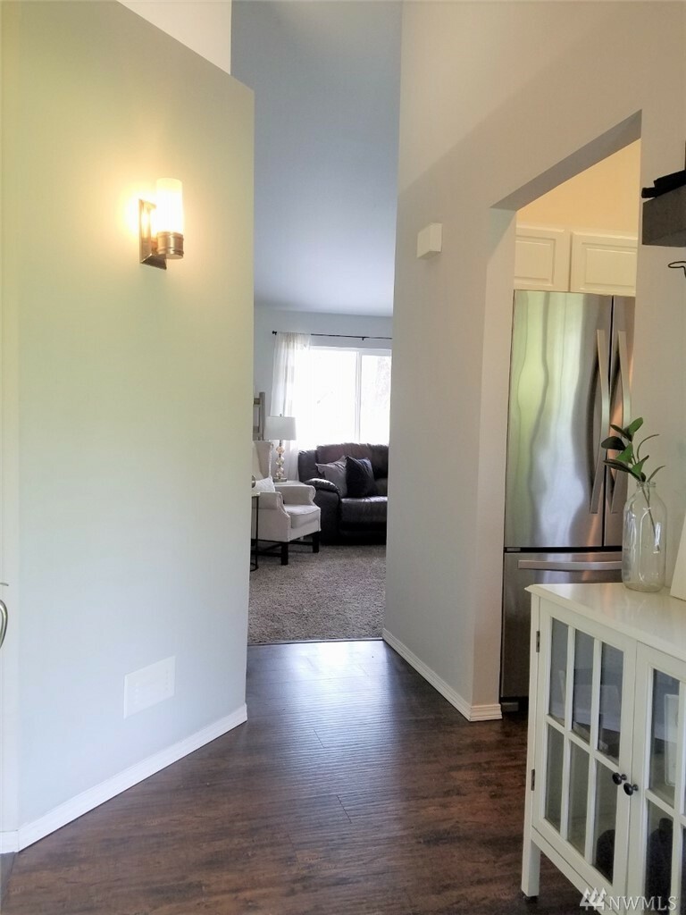 Property Photo: 17311 Waller Rd E WA 98446