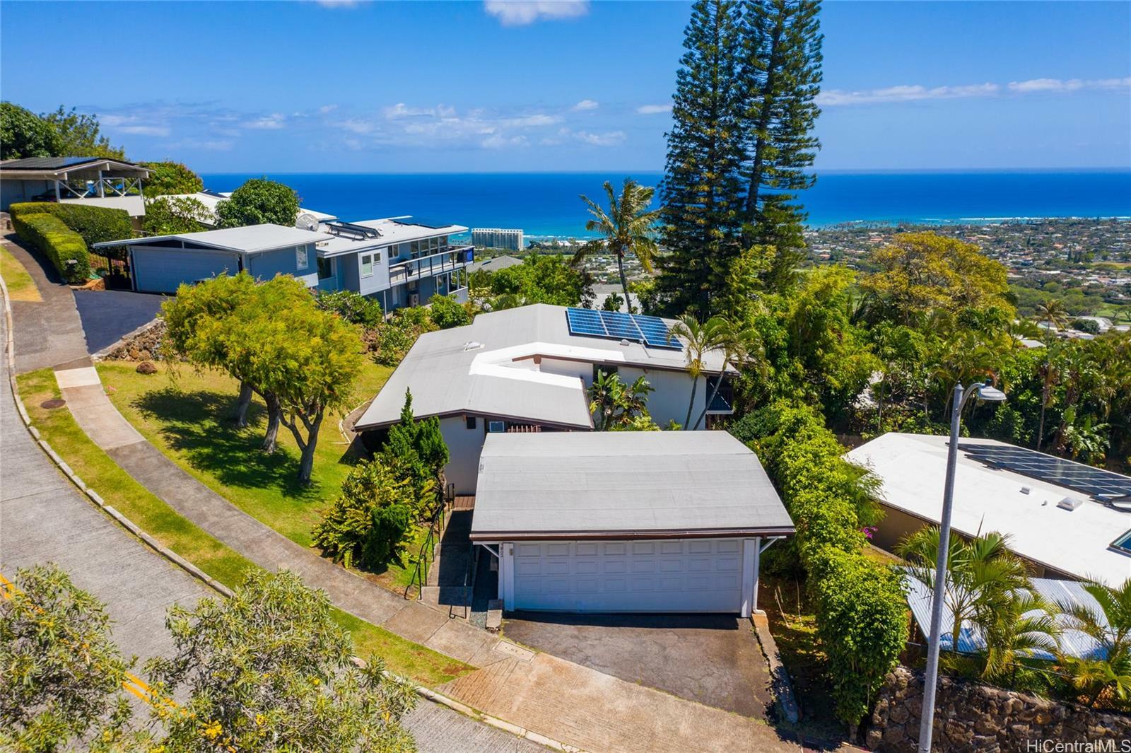 Property Photo:  1803 Halekoa Drive  HI 96821 